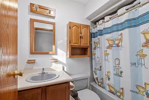 Bath - 386 Sherbert Rd, Ashburnham, MA 01430 photo 2 of 3