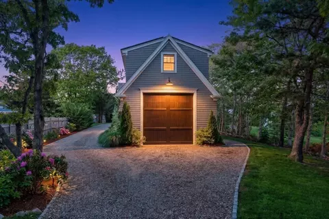 357 Monomoscoy Rd, Mashpee, MA 02649 photo 29