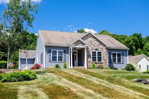 150 Nicholas Dr, Lancaster, MA 01523