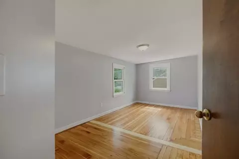 124 Woodman St, Fall River, MA 02724 photo 29