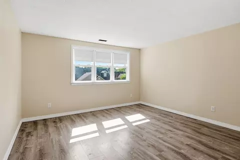 Other - 53 Luden St, Springfield, MA 01118 photo 6 of 11