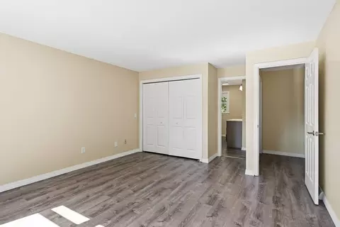 Bedroom - 53 Luden St, Springfield, MA 01118 photo 7 of 7