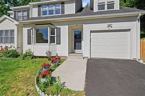 Exterior - 53 Luden St, Springfield, MA 01118 photo 3 of 7