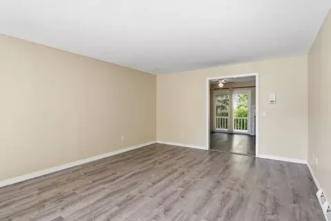 Living - 53 Luden St, Springfield, MA 01118 photo 4 of 4