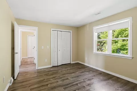 Bedroom - 53 Luden St, Springfield, MA 01118 photo 6 of 7