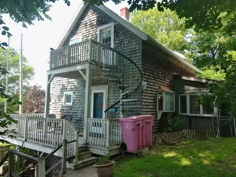 30 Highland St # R, Gloucester, MA 01930