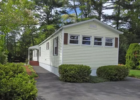 191 Pineviewter #191, Wareham, MA 02576 photo 2