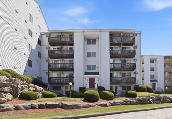 11 Gibbs St #B17, Worcester, MA 01607