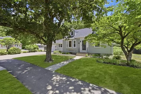 32 Cornell St, South Hadley, MA 01075