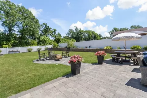 670 Bay St, Fall River, MA 02724 photo 38