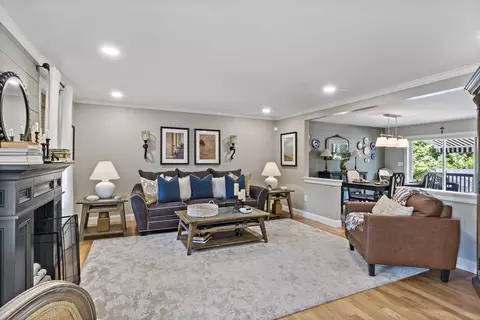 670 Bay St, Fall River, MA 02724 photo 7