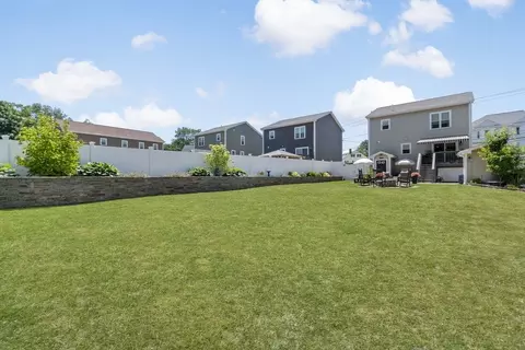 670 Bay St, Fall River, MA 02724 photo 35