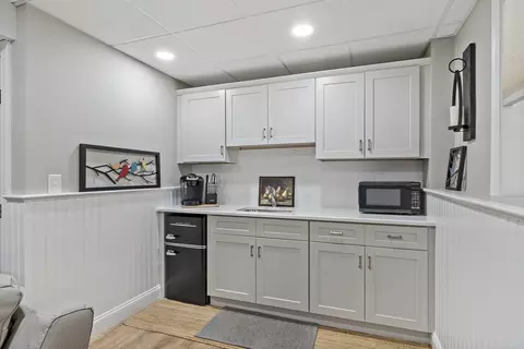 670 Bay St, Fall River, MA 02724 photo 32