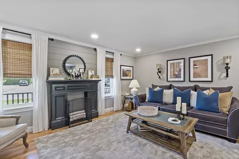670 Bay St, Fall River, MA 02724 photo 8