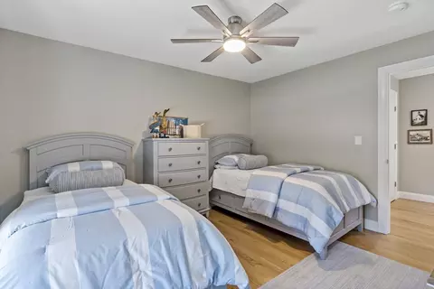 670 Bay St, Fall River, MA 02724 photo 22