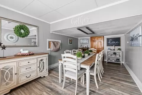 Dining - 10 Ash St, Fairhaven, MA 02719 photo 1 of 3