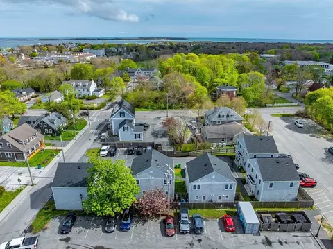 39 Pearl St, Hyannis, MA 02601 photo 8