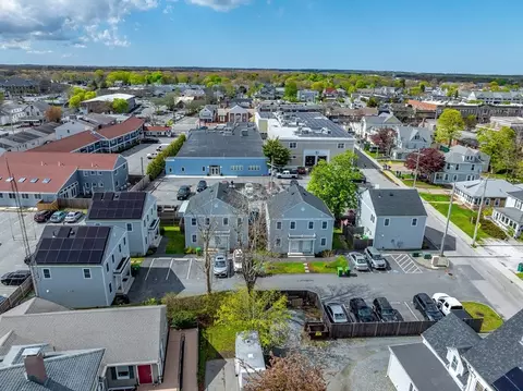 39 Pearl St, Hyannis, MA 02601 photo 4