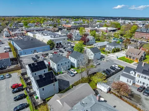 39 Pearl St, Hyannis, MA 02601 photo 5