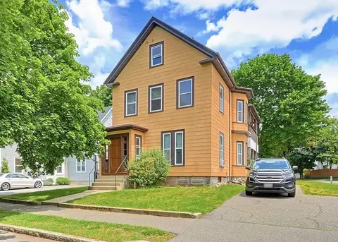9 Elm St, Melrose, MA 02176