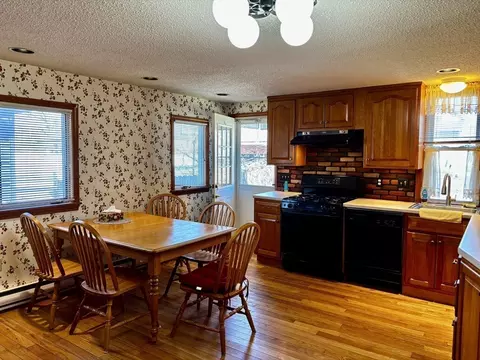 Kitchen - 91 Daviston St, Springfield, MA 01108 photo 6 of 7