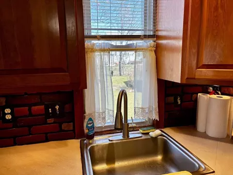 Kitchen - 91 Daviston St, Springfield, MA 01108 photo 5 of 7
