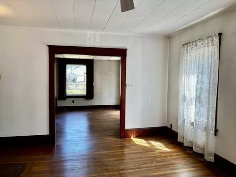 Living - 91 Daviston St, Springfield, MA 01108 photo 3 of 3