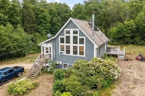 153 Moosehorn Rd, New Salem, MA 01355