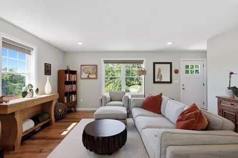 12 Cliff St, Worcester, MA 01607 photo 13