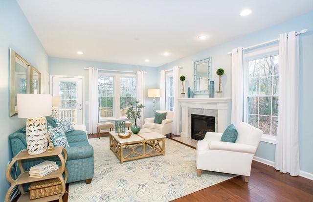 18 Weathervane Dr #24, Walpole, MA 02081