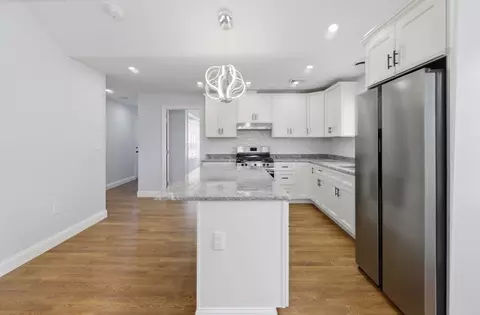 489 Spring, Fall River, MA 02721 photo 4