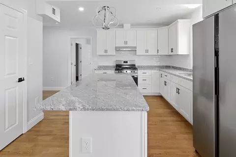 489 Spring, Fall River, MA 02721 photo 24