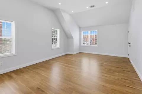 489 Spring, Fall River, MA 02721 photo 26