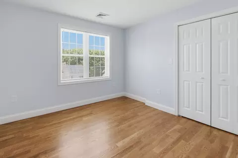 489 Spring, Fall River, MA 02721 photo 10