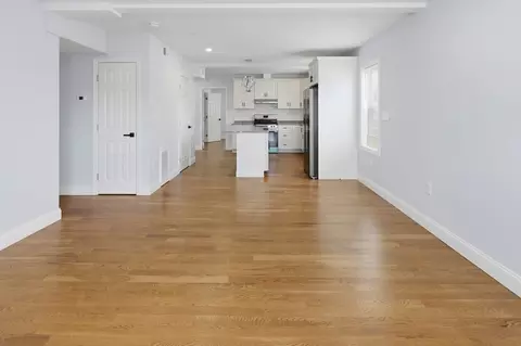 489 Spring, Fall River, MA 02721 photo 5