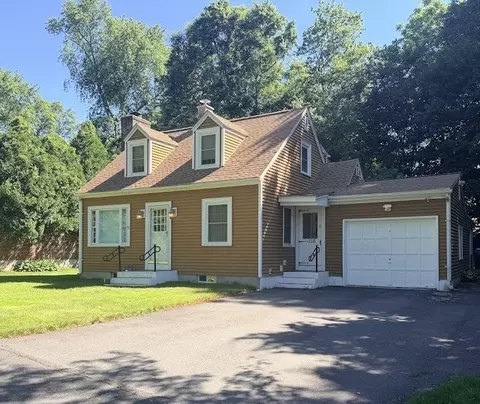 116 Derby Dingle St, Springfield, MA 01107