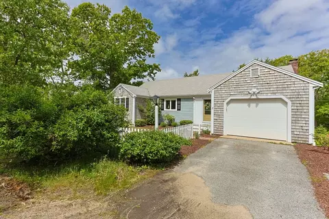 21 Mill Pond Rd, Harwich, MA 02645
