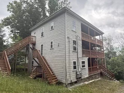 127 Cliff St, Southbridge, MA 01550