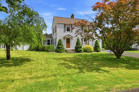37 Valentine St, Agawam, MA 01001