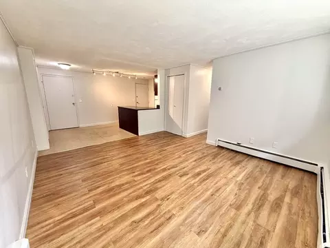 15 Staples Ave #18, Everett, MA 02149 photo 3
