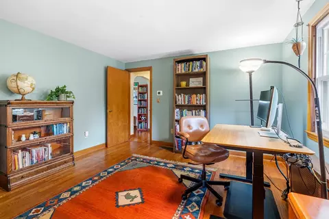 183 Park St, Easthampton, MA 01027 photo 32