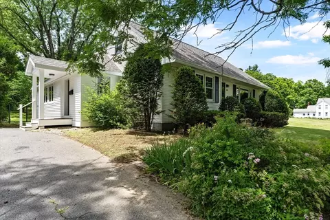 183 Park St, Easthampton, MA 01027 photo 3