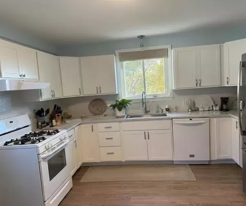 158 Jackson St, Fall River, MA 02721 photo 16