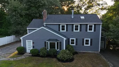 20 Alberta Dr, Hudson, MA 01749