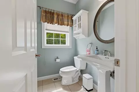 Bath - 23 Oak Ledge Cir, Rowley, MA 01969 photo 1 of 6
