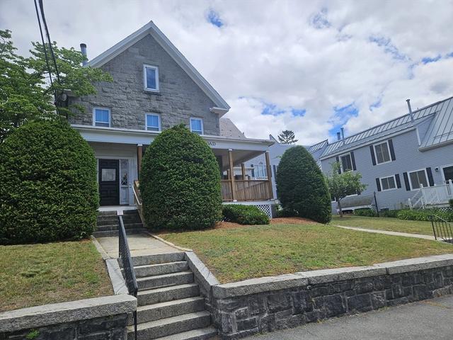325 Mammoth Rd #1, Lowell, MA 01854