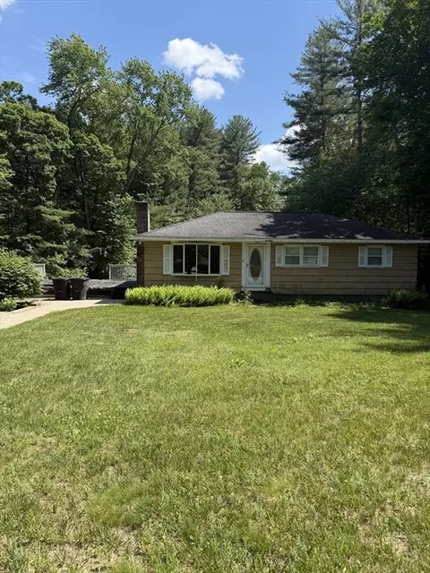 104 Cold Spring Rd, Westford, MA 01886