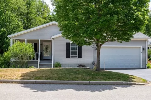 4 Leslie Ct, Rockland, MA 02370