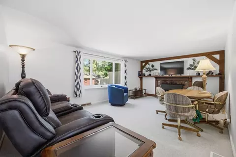 Living - 179 Sheaffer Rd, Centerville, MA 02632 photo 1 of 1