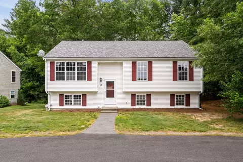1020 Somerset Ave #15, Dighton, MA 02764